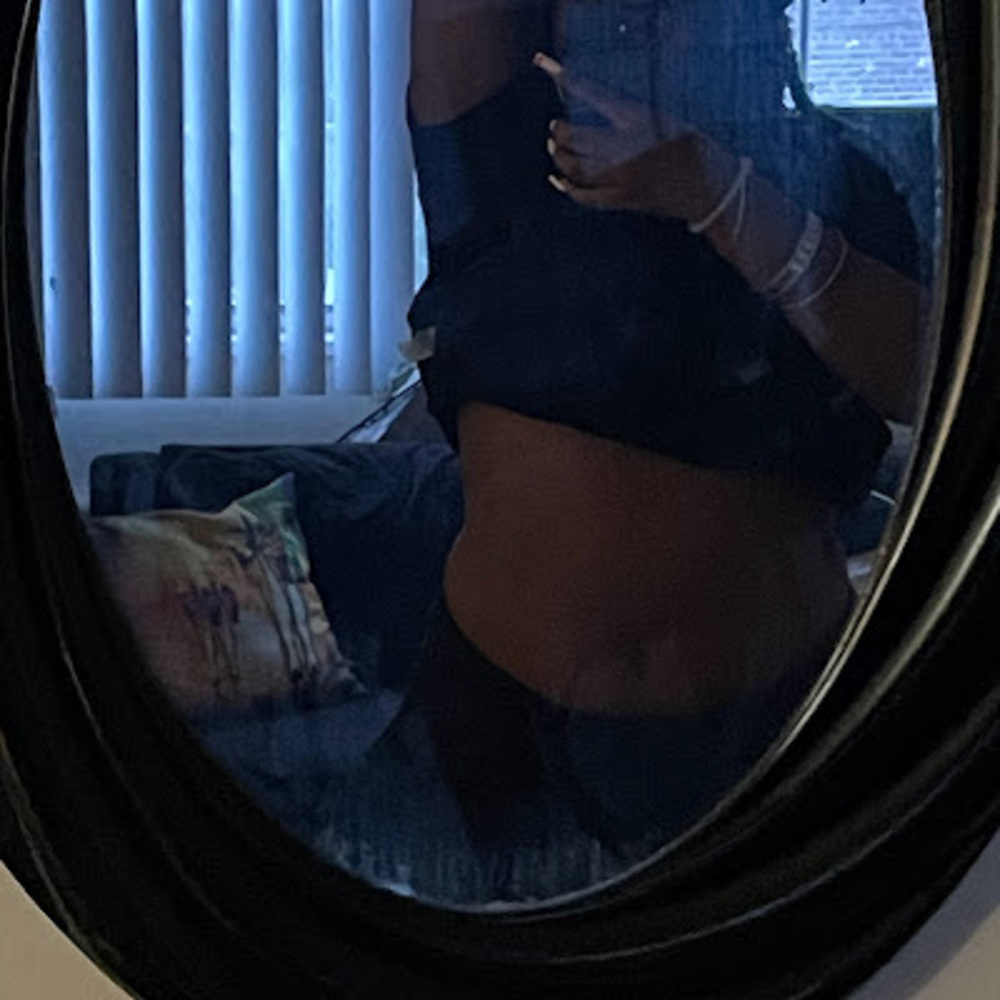 Meet your Posher, Laila